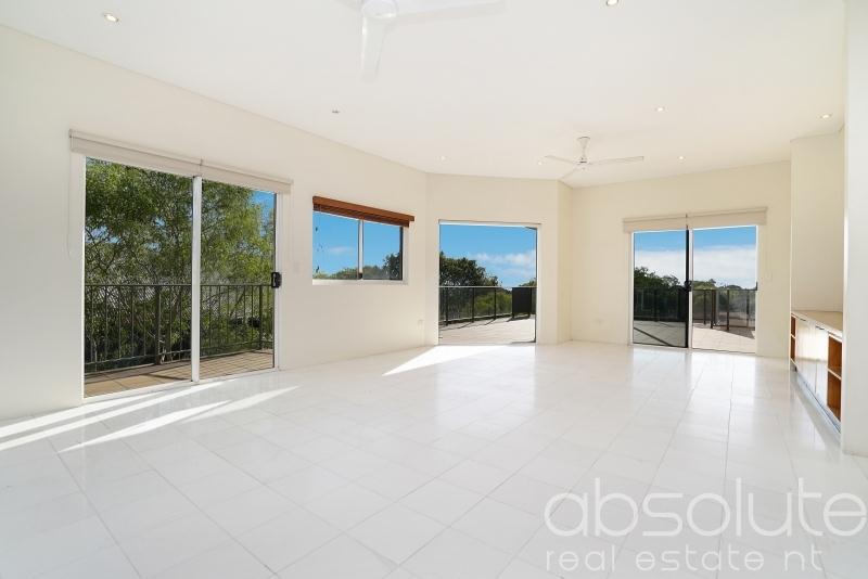 11/5 Lambell Terrace, Larrakeyah