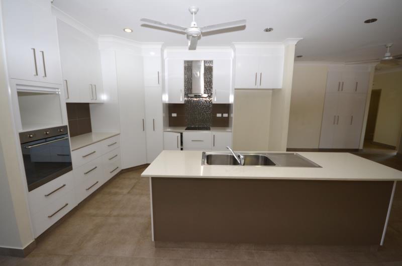 7 Kypreos Court, Rosebery