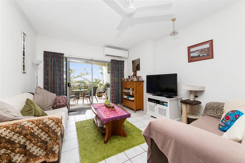 6/4 Giuseppe Court, Coconut Grove