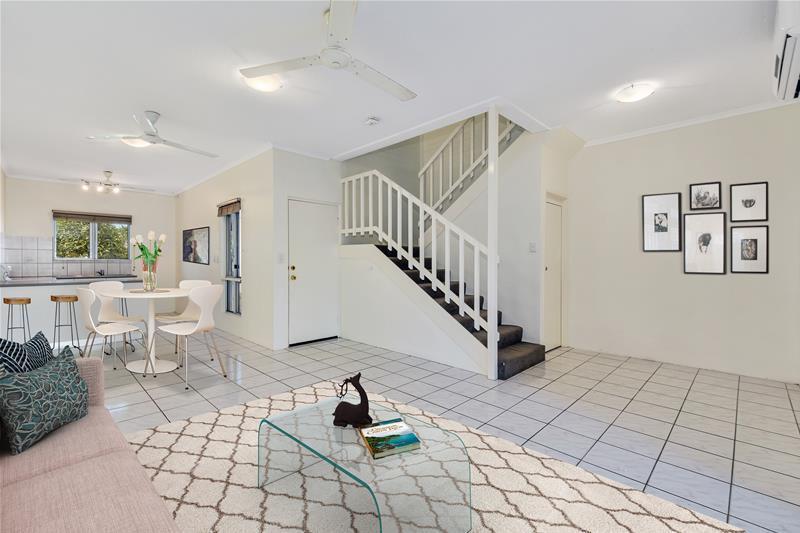 8/10-14 Omeo Street, Brinkin