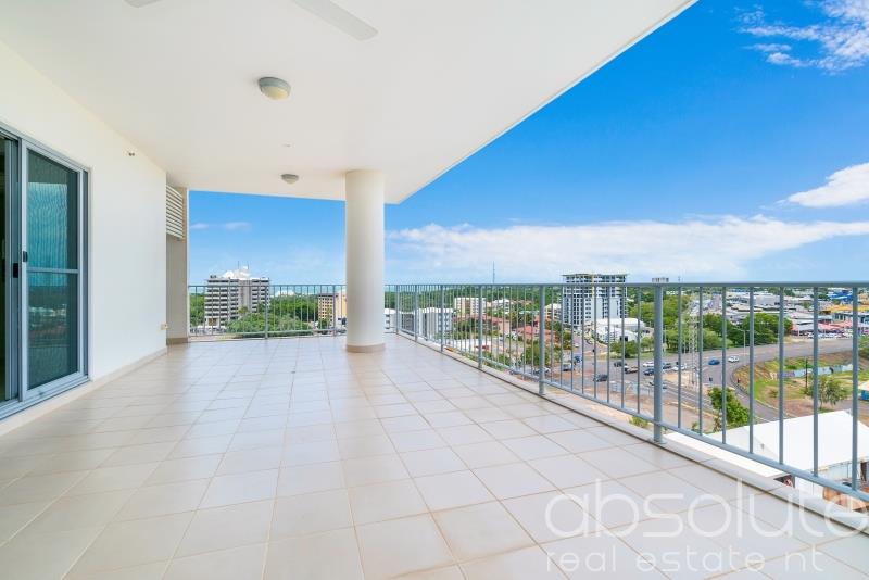 26/96 Woods Street, Darwin City
