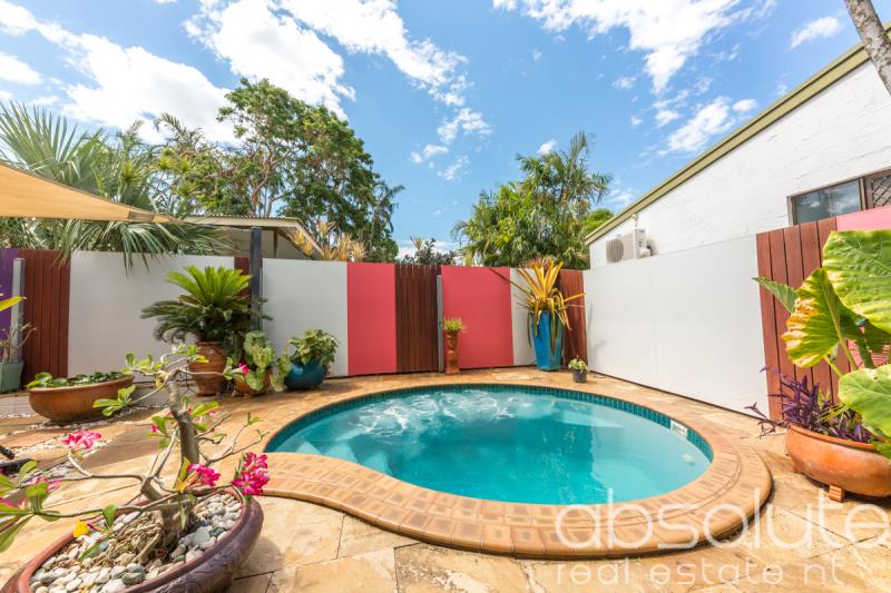 2/2 Manoora Street, Larrakeyah