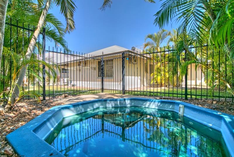 65 Maluka Drive, Gunn, Gunn