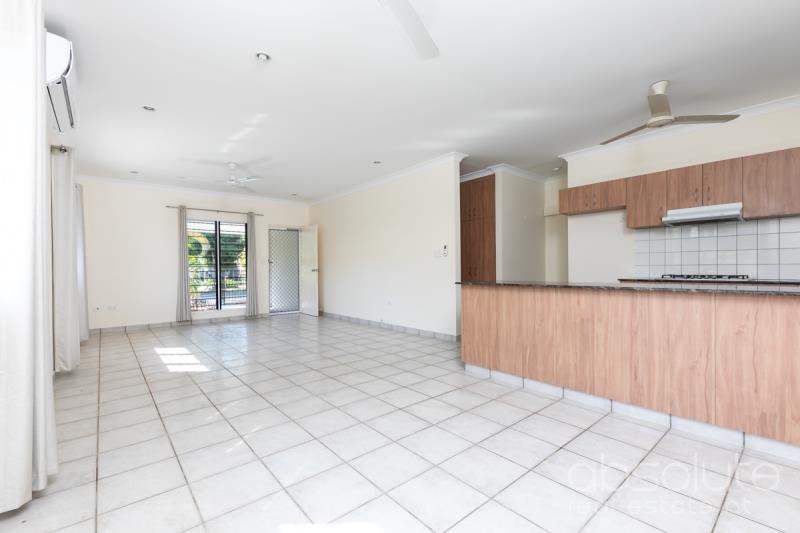 1/20 Sovereign Circuit, Coconut Grove