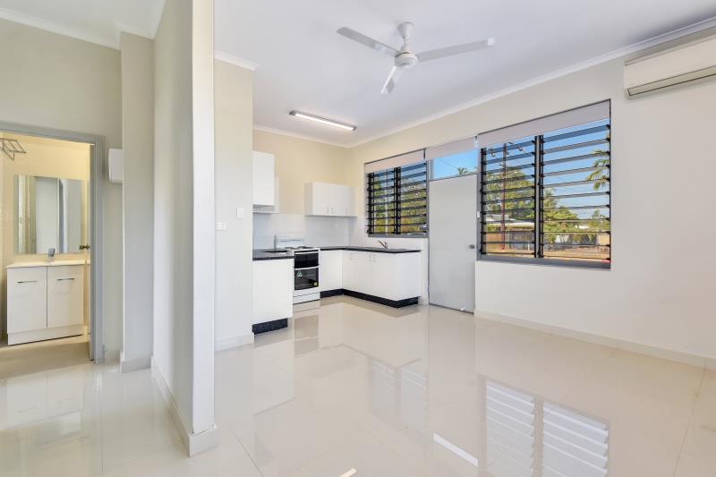 2/8 Styles Street, Alawa