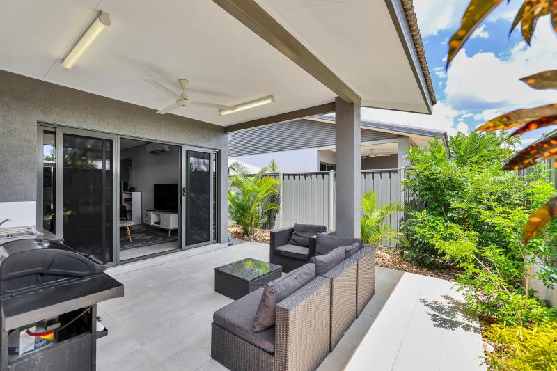 6/4 Gayler Court, Johnston