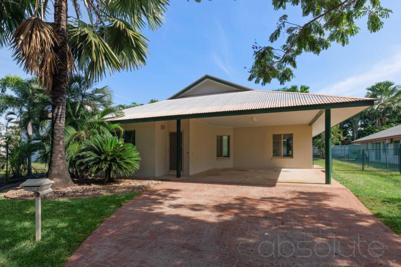 2 Sherringham Crescent, Durack
