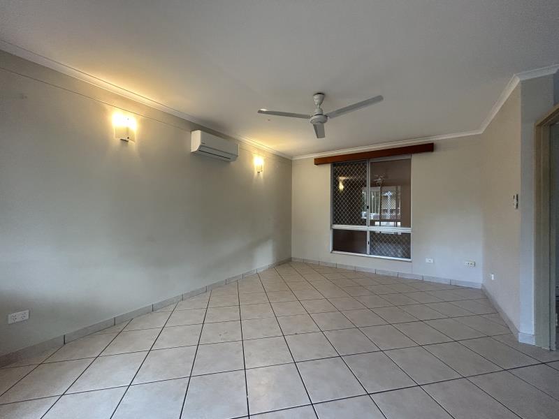 1 Wanguri Tce, Wanguri