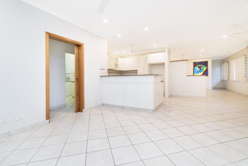 31 Sovereign Circuit, Coconut Grove