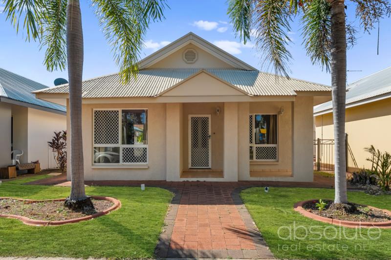35 Halkitis Court,, Coconut Grove