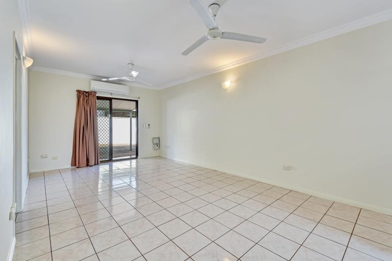 2/9 Lowe Court, Driver