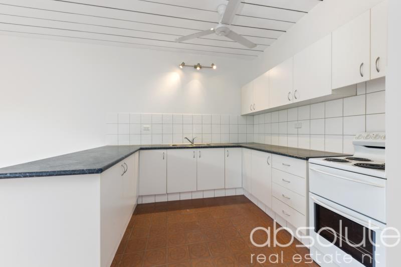 2/42 Trower Road, Millner