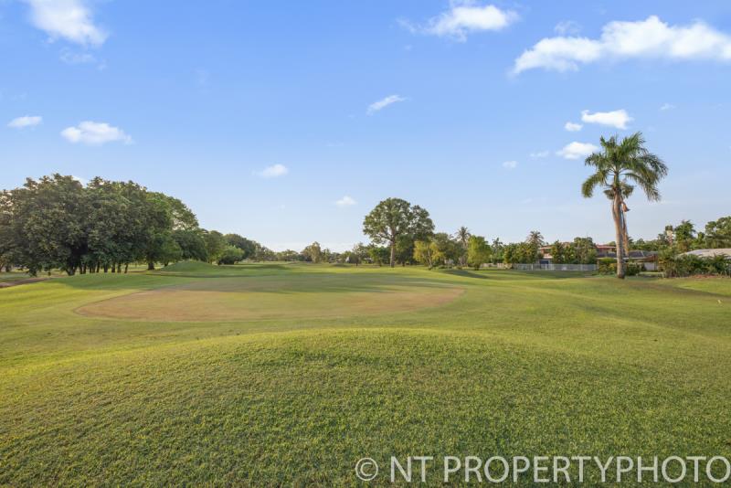 6/12 Links Road, Marrara
