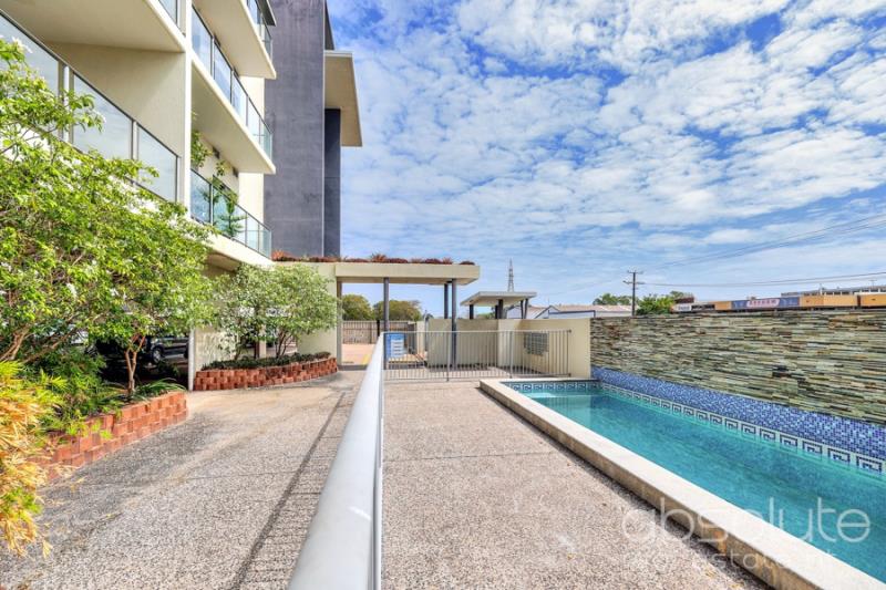 4/4 Bishop Street, Woolner