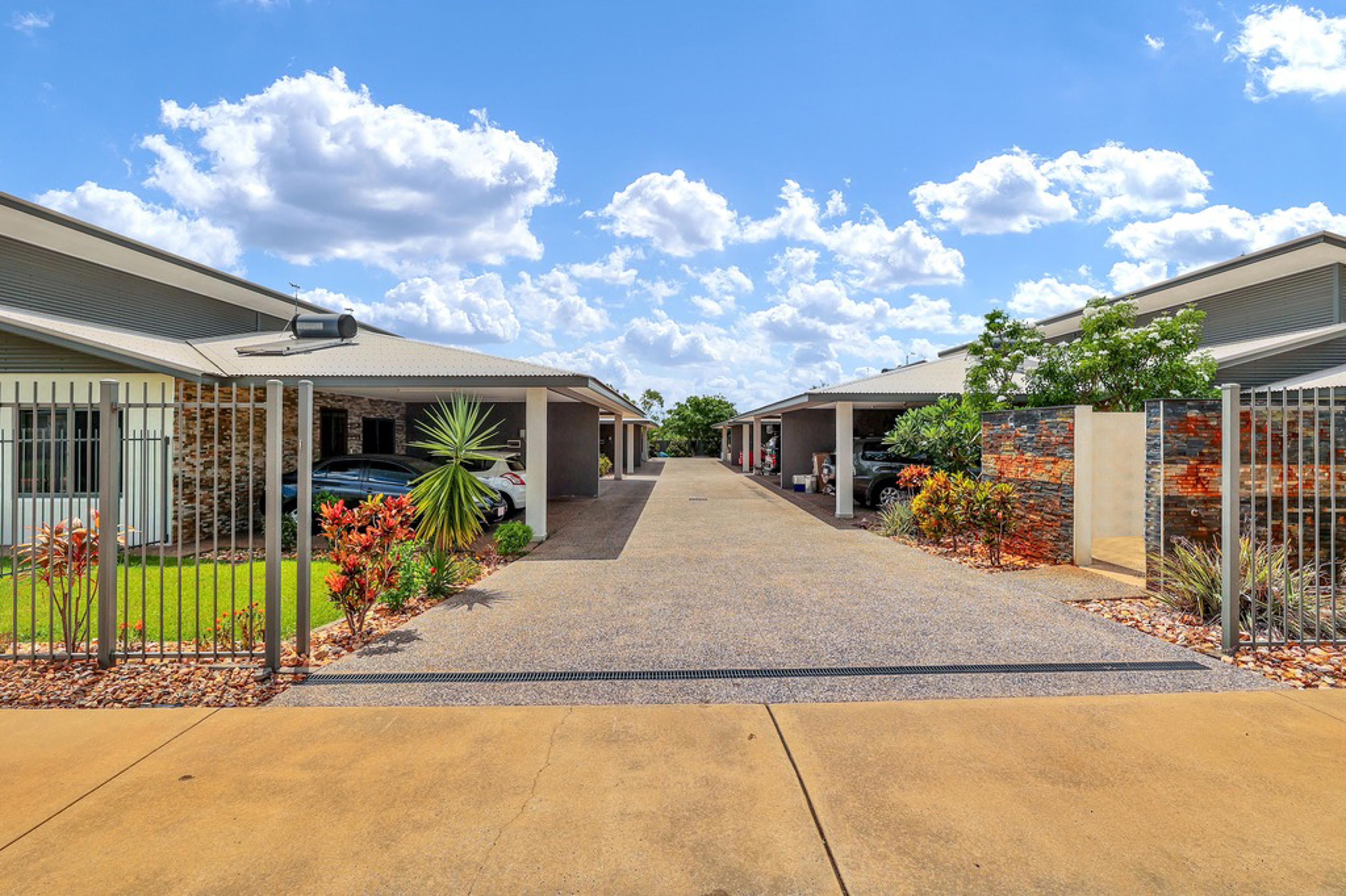 3/4 Gayler Court, Johnston